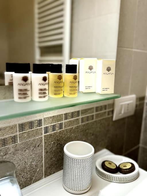 Joy Apartment Mezzegra Dış mekan fotoğraf